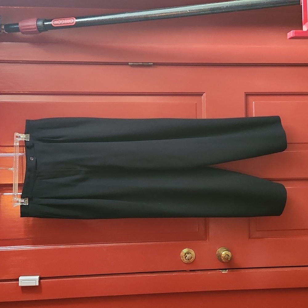 Enrico Fratelli black wool crepe Size 14